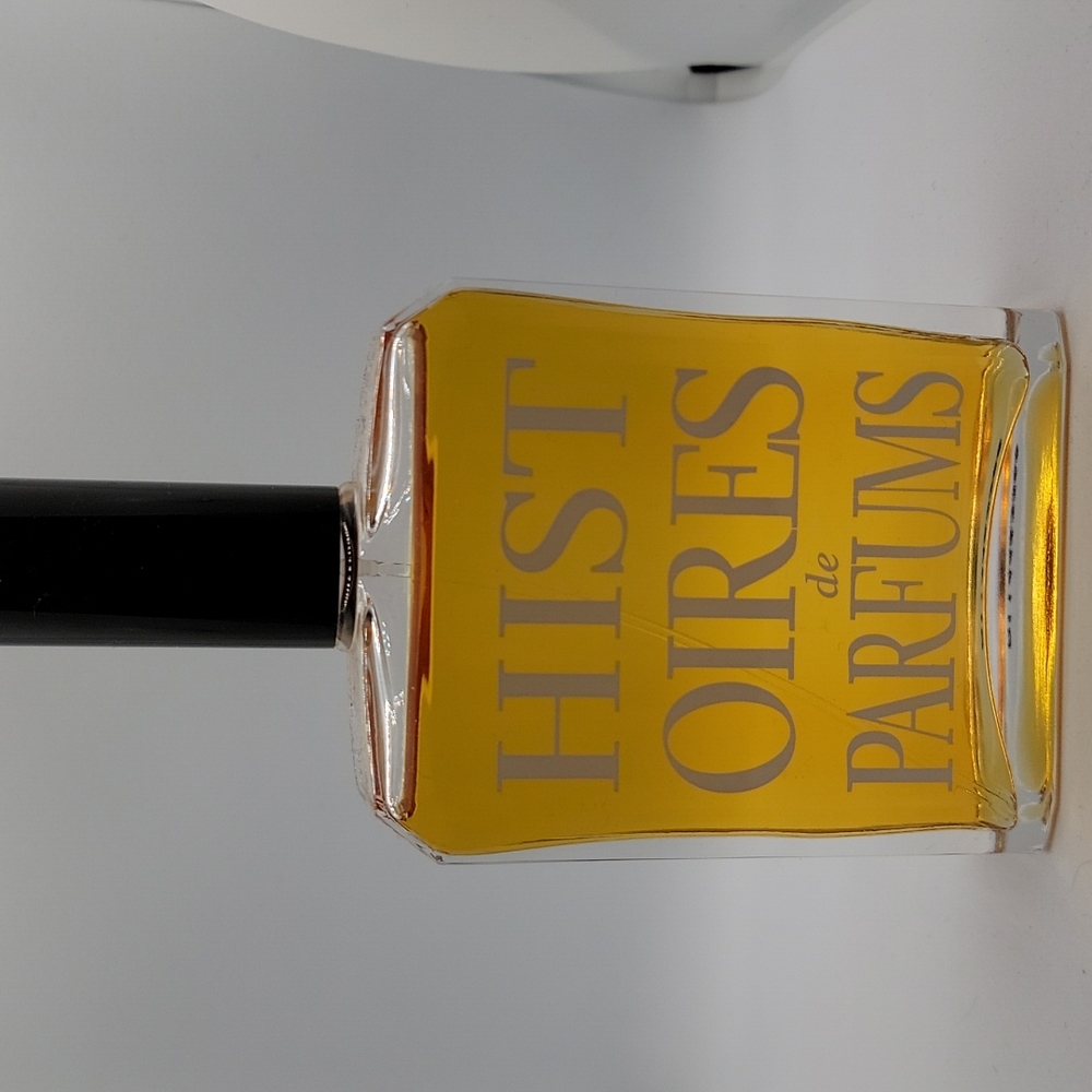 Histoires de Parfums ambre 114